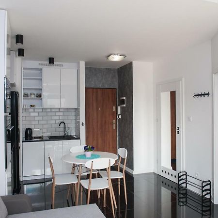 Apartament Winogrady Hawelanska Познань Экстерьер фото