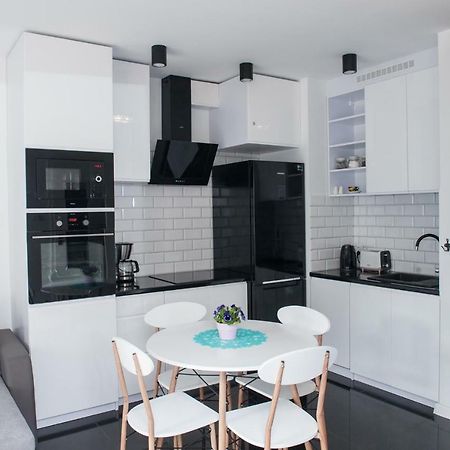 Apartament Winogrady Hawelanska Познань Экстерьер фото